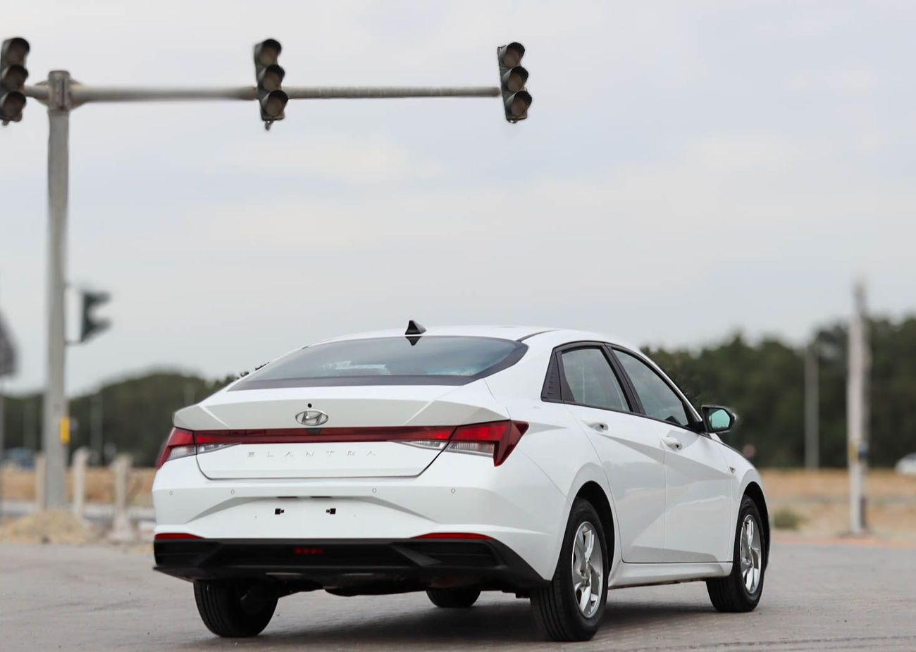 Hyundai Elantra Smart 1.6L Hyundai Elantra 2022 GCC 1.6 L accident-free,  in excellent condition, 706 P.M