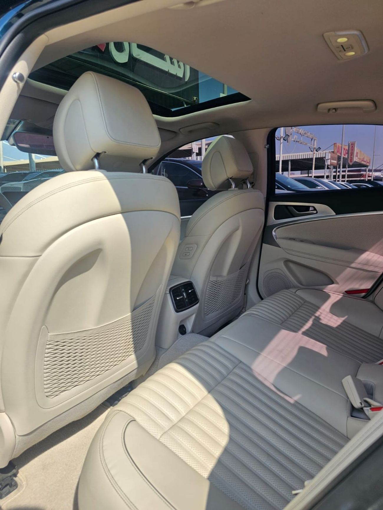 جينيسس G70 Prestige 2.0L RWD