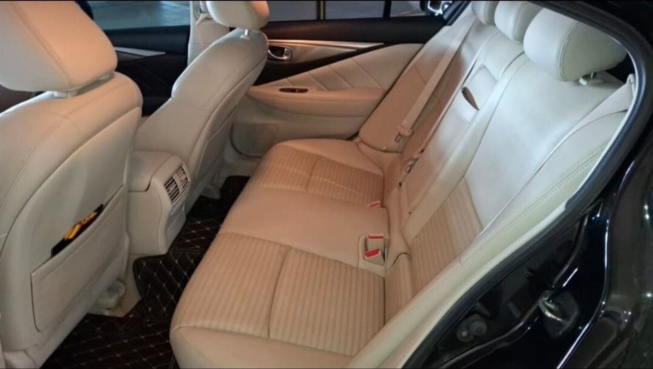 إنفينيتي Q50 SPORT SENSORY