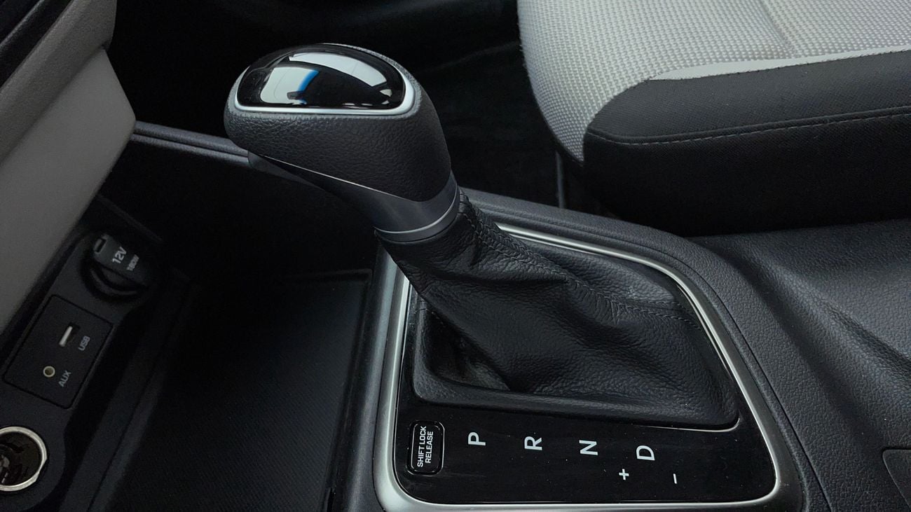 Hyundai Accent GL 1.6 | Zero Down Payment | Free Home Test Drive