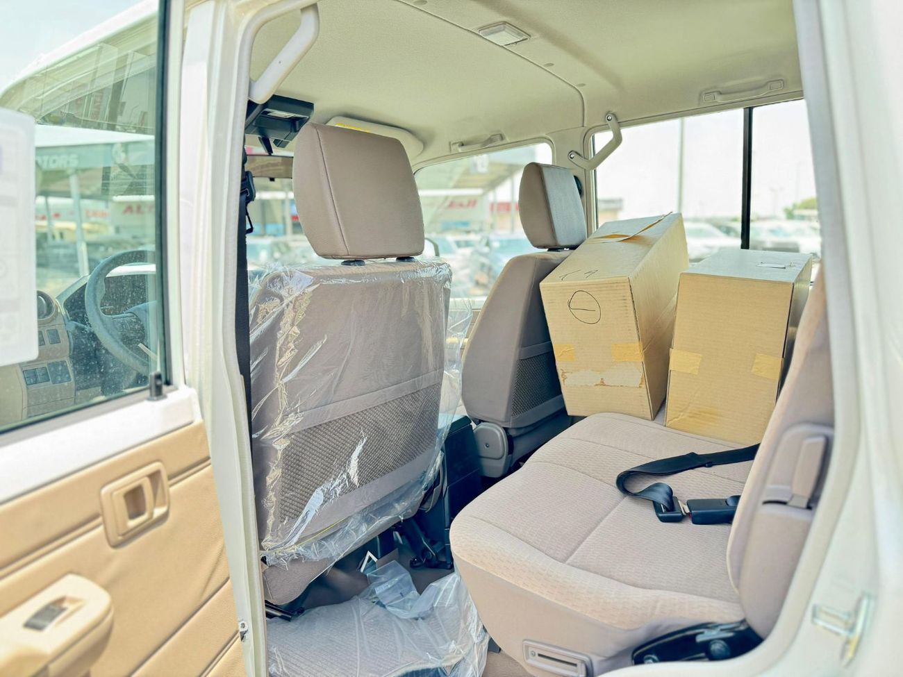 تويوتا لاند كروزر بيك آب Toyota LC79 2025 4WD Double Cab 2.8L Diesel Manual