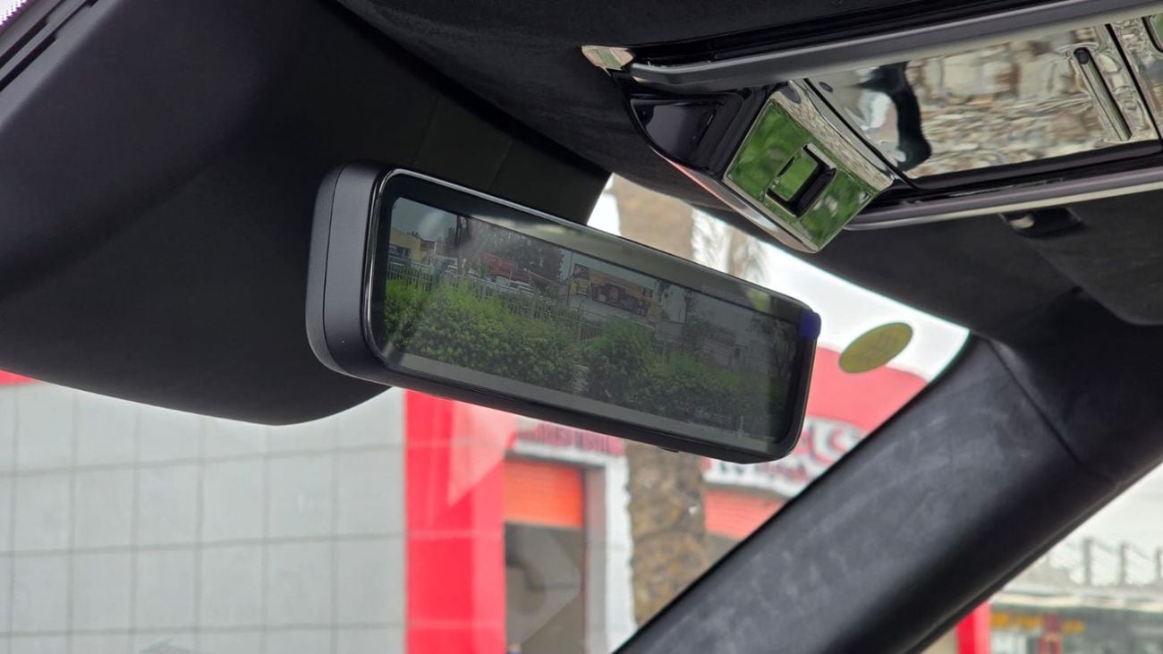 BYD Leopard 8 Smart and Brave Flagship Edition (7 Seats)