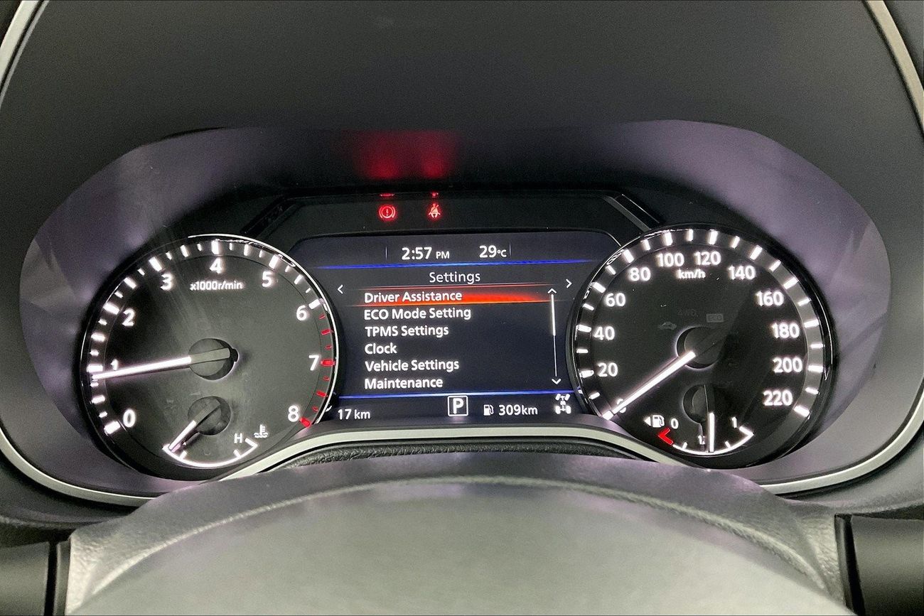 نيسان إكستيرا Titanium | ضمان مجاني لمدة عام | 0 دفعة أولى