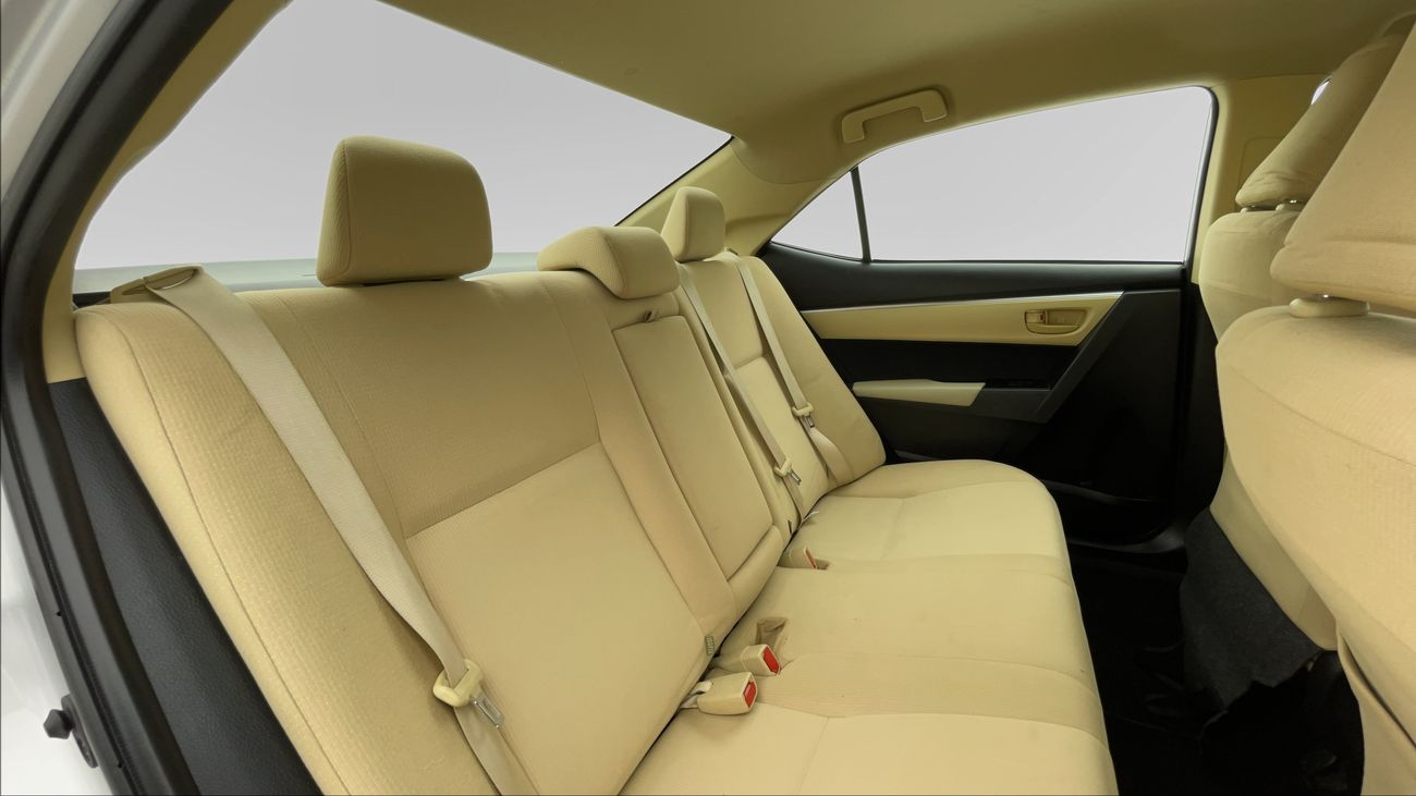 تويوتا كورولا SE 2 | بدون دفعة مقدمة | اختبار القيادة في المنزل