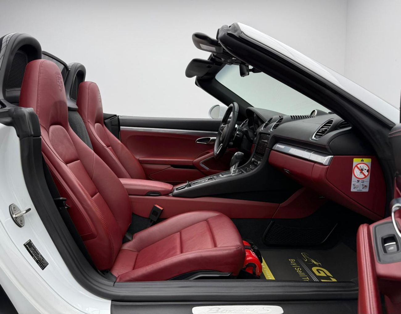 Porsche 718 Boxster S 2.5L A/T 2018 Porsche 718 Boxster S, Sport Chrono Package, Fully Loaded, Excellent Condition, GCC