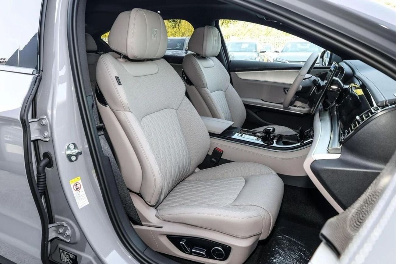 BYD HAN HAN EV 701KM