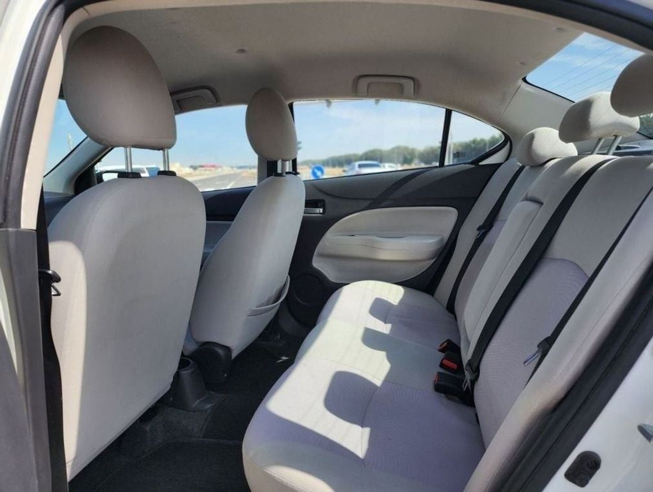 Mitsubishi Attrage GLX Mid 1.2L