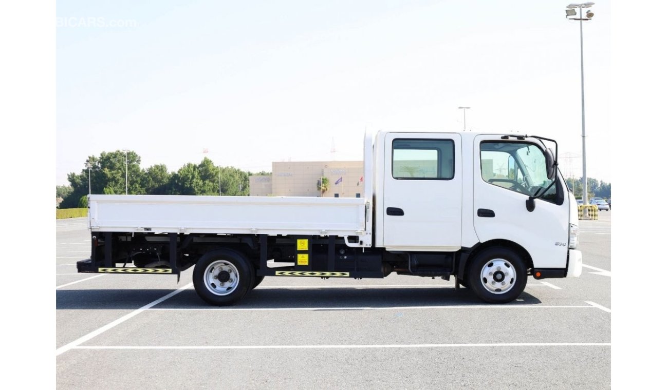 Hino 300 Series 614 Dual Cab Truck with Rear AC | Excellent Condition | GCC