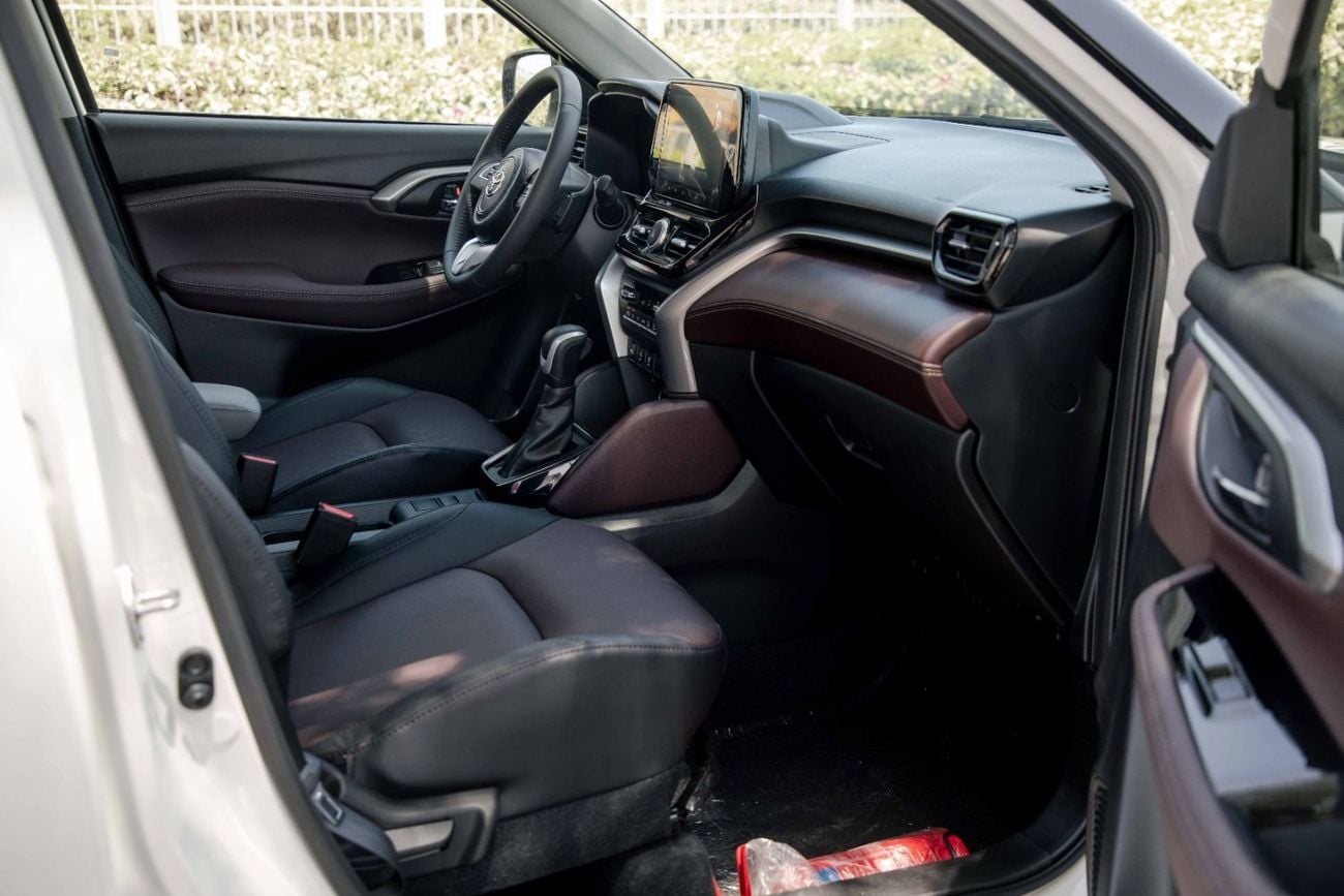 Toyota Urban Cruiser GLX 1.5L - Pearl White & Black Inside Bordeaux | Export Only