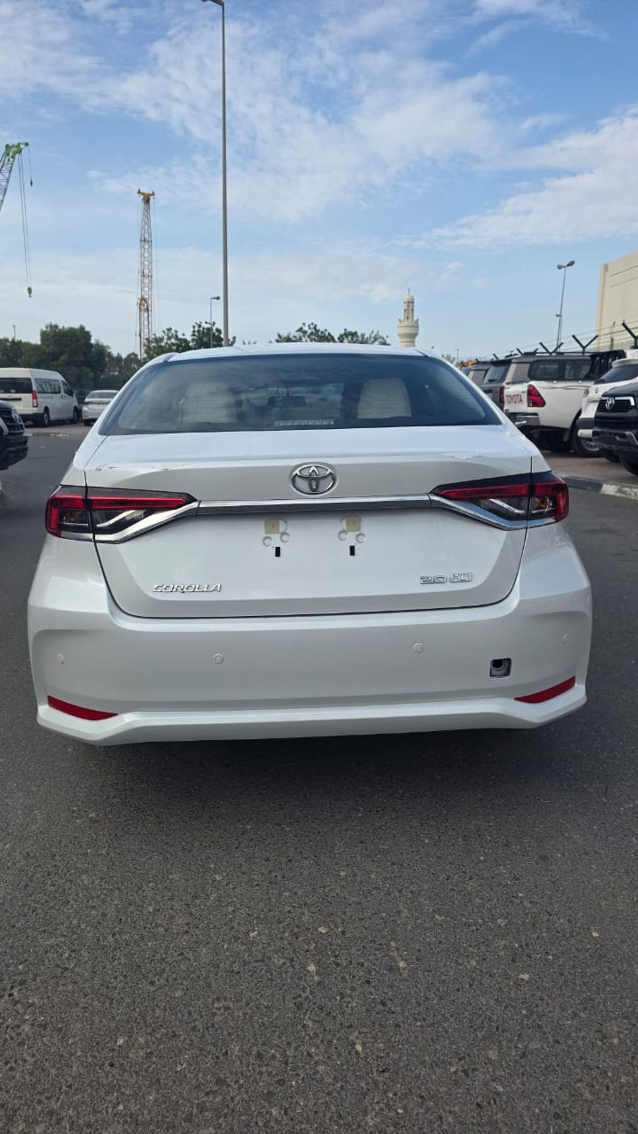 تويوتا كورولا TOYOTA COROLLA 1.8 AT WITH SUNROOF WHITE 2024