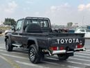 Toyota Land Cruiser Pick Up Toyota Landcruiser 79 Singel Cabin Automatic ToP Tier 2025 Model GCC -Grey Color