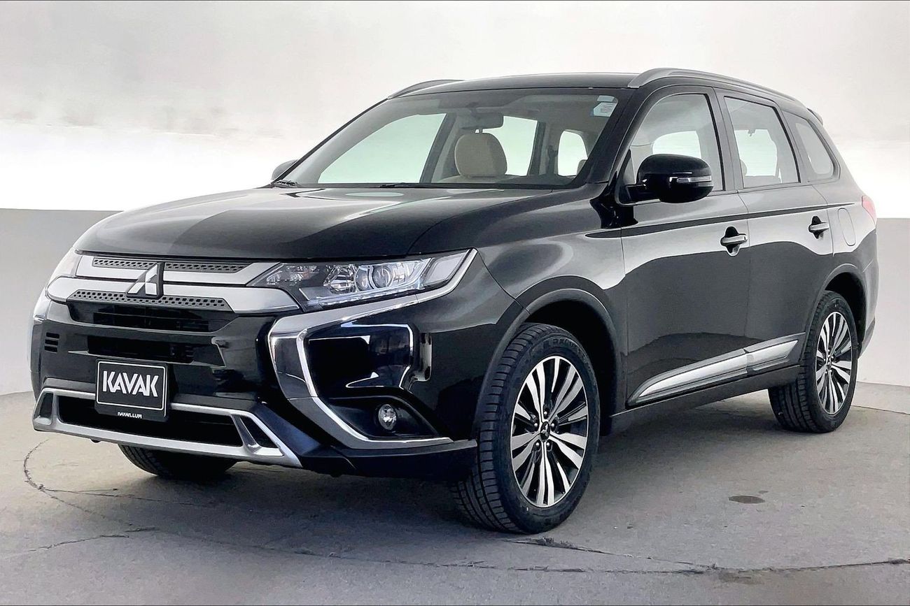 ميتسوبيشي آوتلاندر GLX Midline | National Day Celebration | شامل الضمان | 0 ﺪﻔﻋﺓ ﺃﻮﻟﻯ