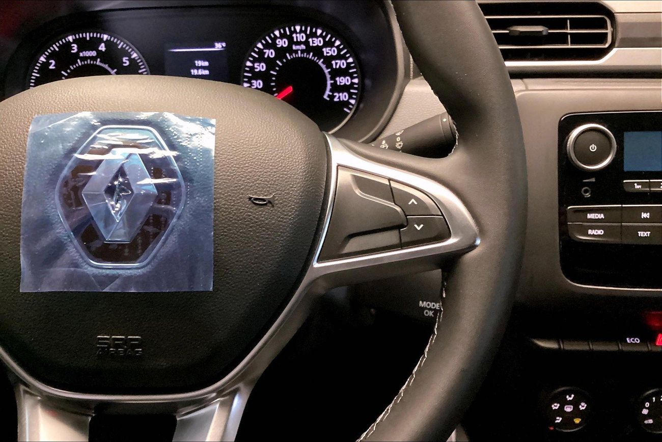 رينو داستر PE | National Day Celebration | شامل الضمان | 0 ﺪﻔﻋﺓ ﺃﻮﻟﻯ