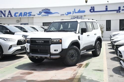 تويوتا برادو 2.4L Adventure  Petrol Full Option GCC (Ready Stock)