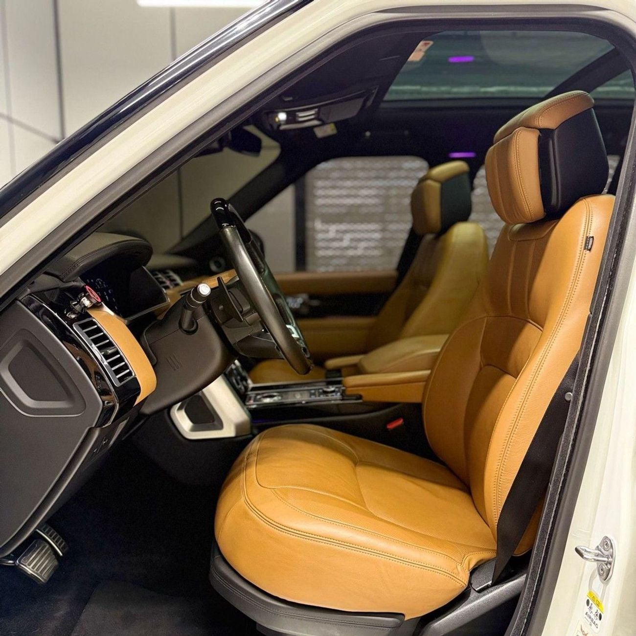 Land Rover Range Rover VOGUE SE Land Rover Range Rover 2020 GCC specs