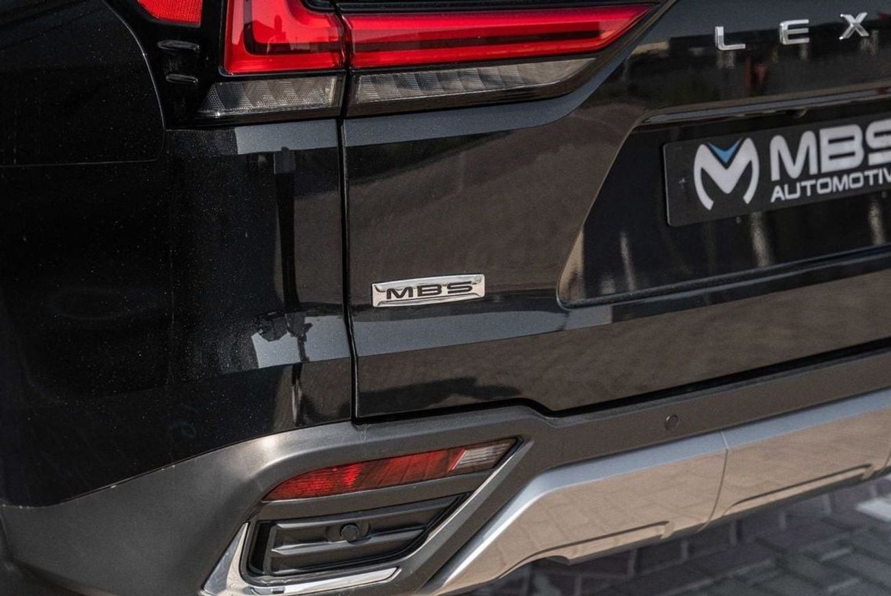 Lexus LX 600 VIP MBS Autobiography 4 Seater Luxury