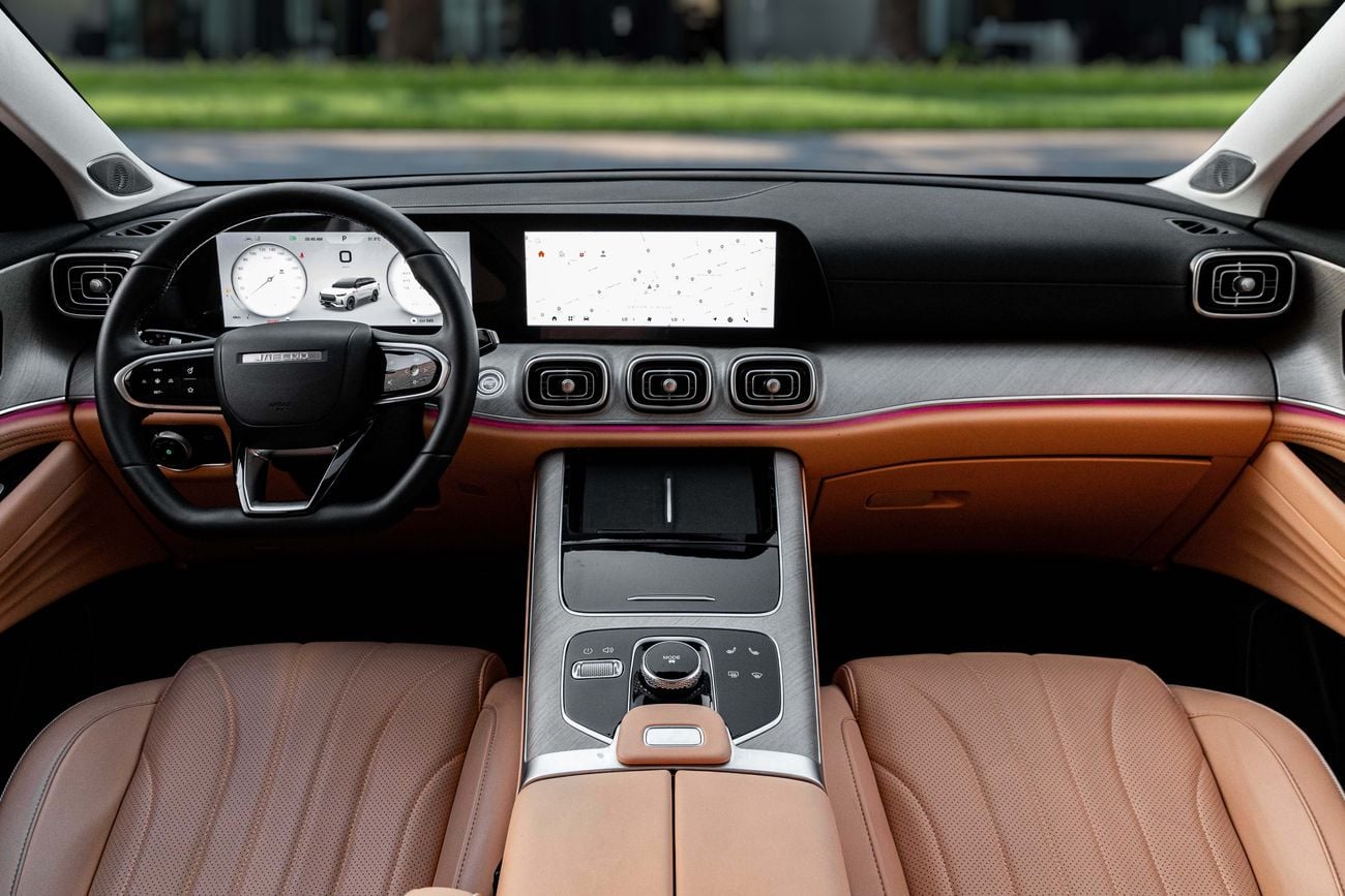 Jaecoo J8 J8 Luxury | 2,155 P.M | 0% Downpayment | JAECOO WARRANTY