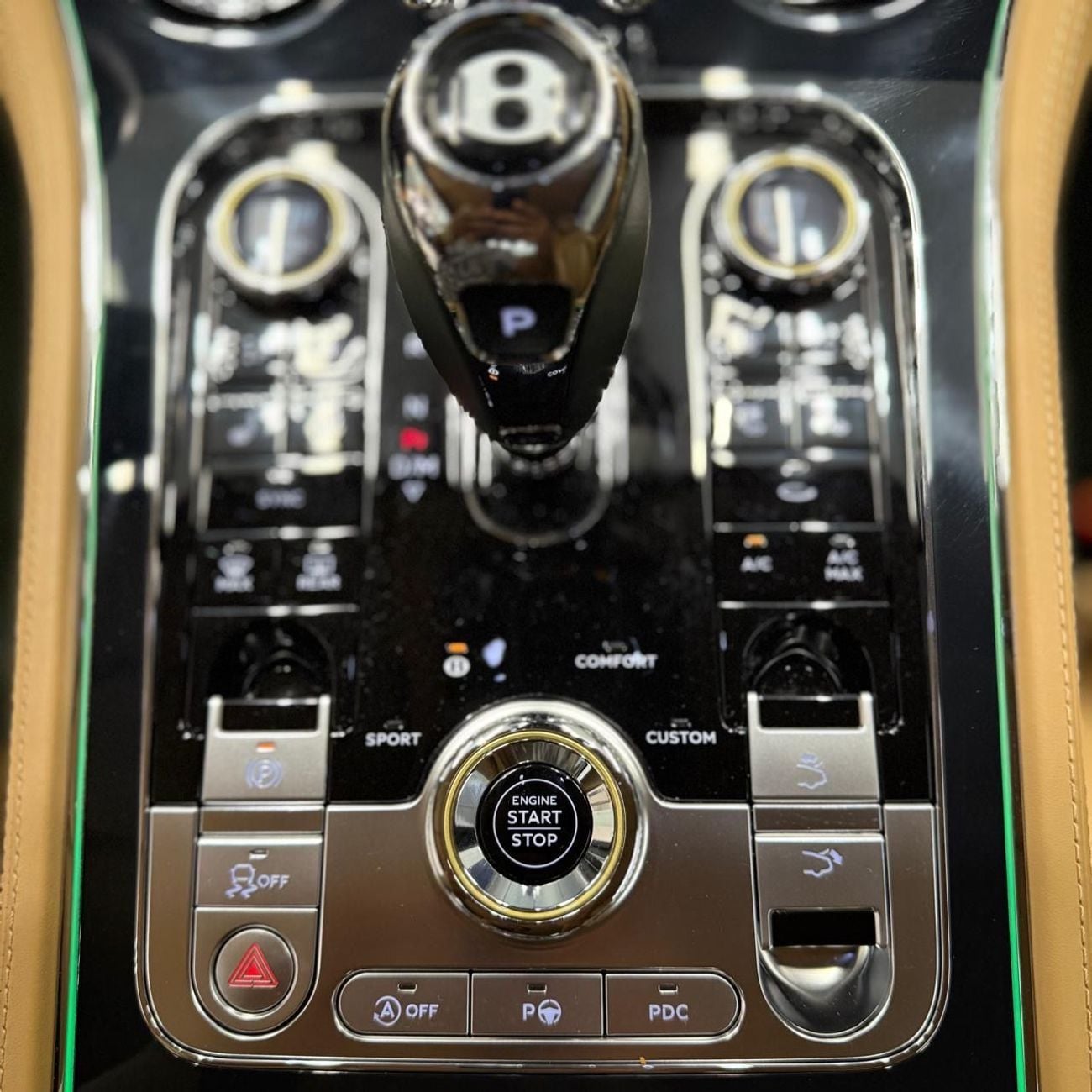 Bentley Continental GT W12 4.0T V8 | GCC Specs | Full Service History | Under Dealer Warranty