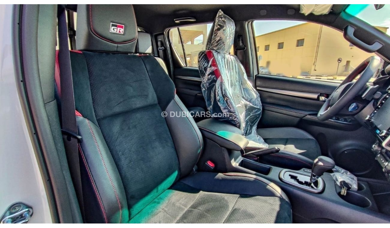 تويوتا هيلوكس HILUX GR 2.8L