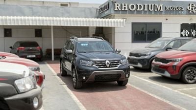 Renault Duster Renault Duster 1.6L Petrol GCC 2025YM