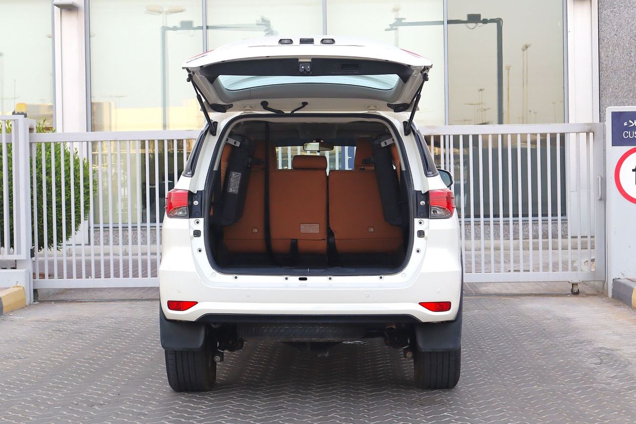 Toyota Fortuner EXR 2.7L (160 HP)