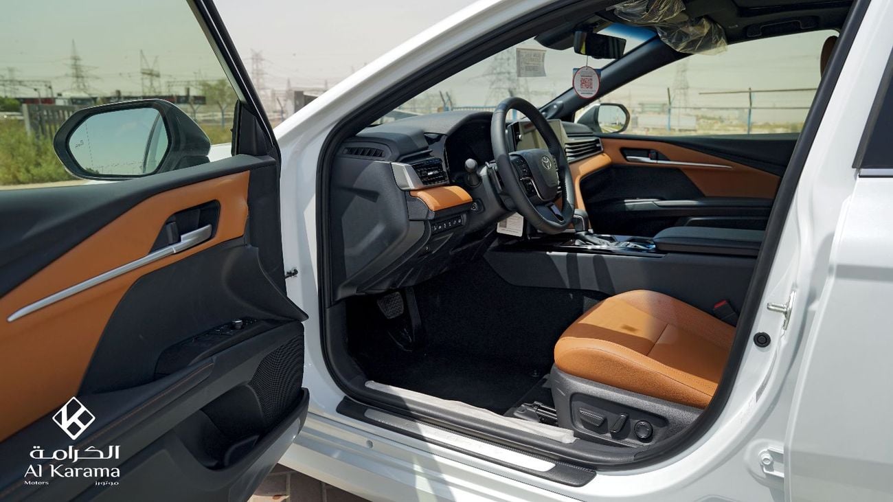 تويوتا كامري Lumiere, 2.5L Hybrid with Seat Memory & Ventilation, Radar, 360 Camera, GCC