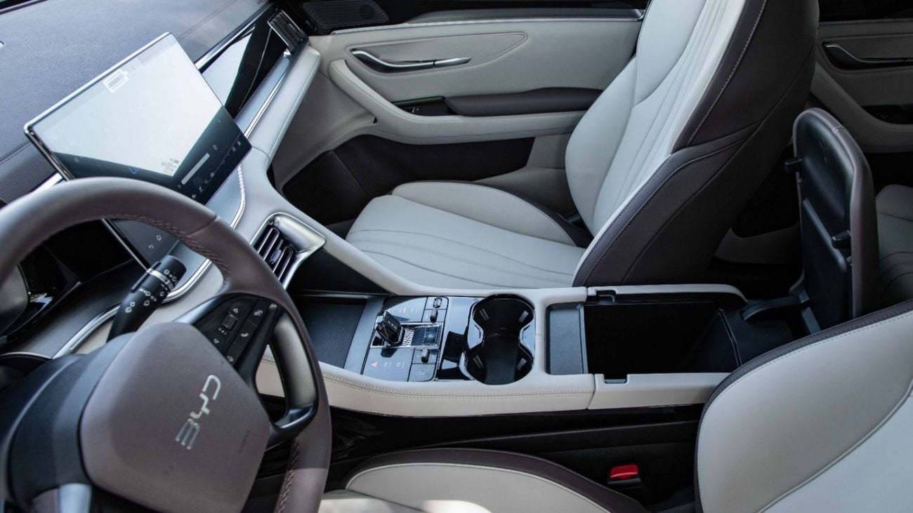 بي واي دي سونغ بلس 1.5L AT HYBRID DM-i 112KM Premium Edition | 2025 | For Local Registration +10%