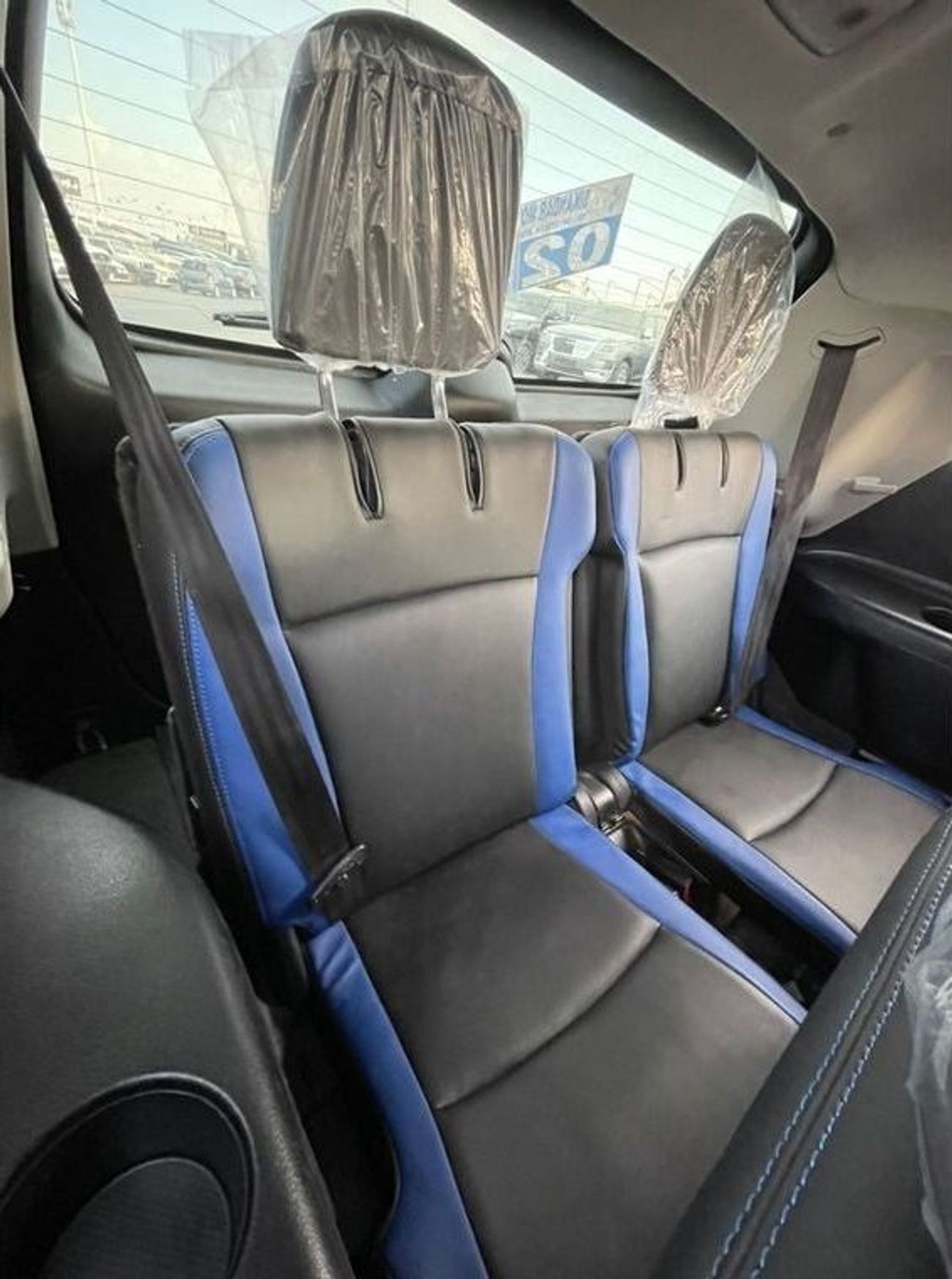 Toyota Highlander 2013 Toyota Highlander XLE+ 4x4 Full Option 7 Seater With Rear CAM & Rims - Canadian Specs - 145,000