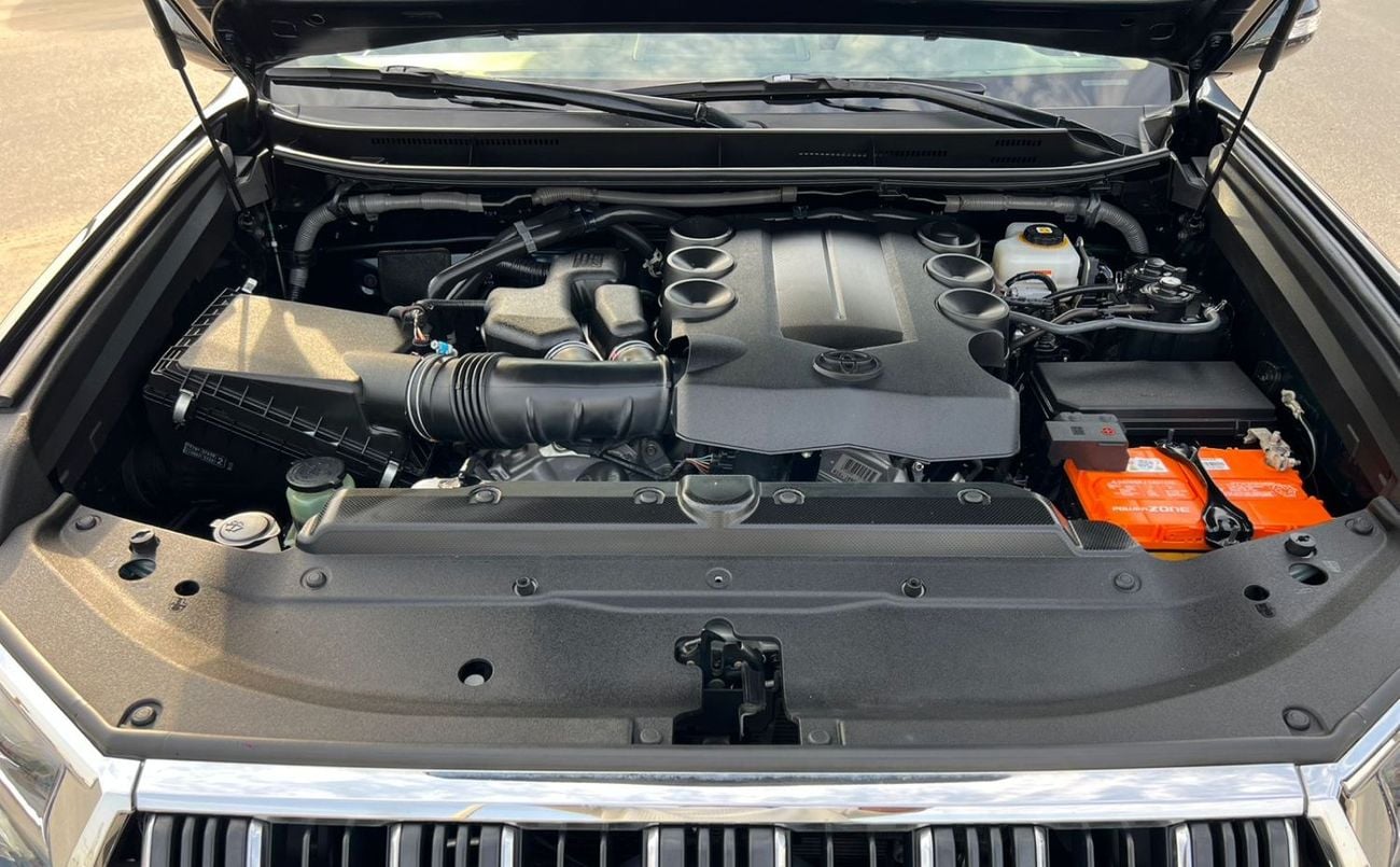 تويوتا برادو 2022 Toyota Prado TXL Full Option 4.0L V6 - AWD 4x4 GCC- Electric Seat - Rear CAM & Sensors - Cool B