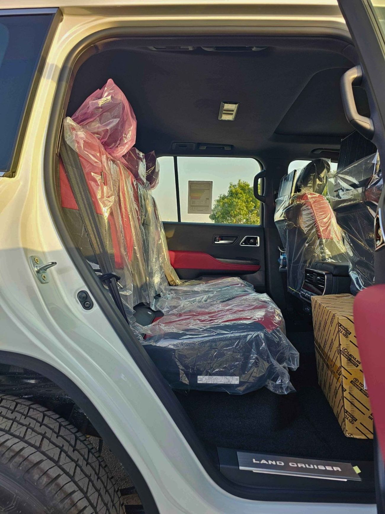 تويوتا لاند كروزر VXR-Z TWIN TURBO / 3.5L PETROL V6 4WD / 360* CAMERA / RADAR / HEADUP DISPLAY /JBL SPKRS (CODE#LCVXRZ