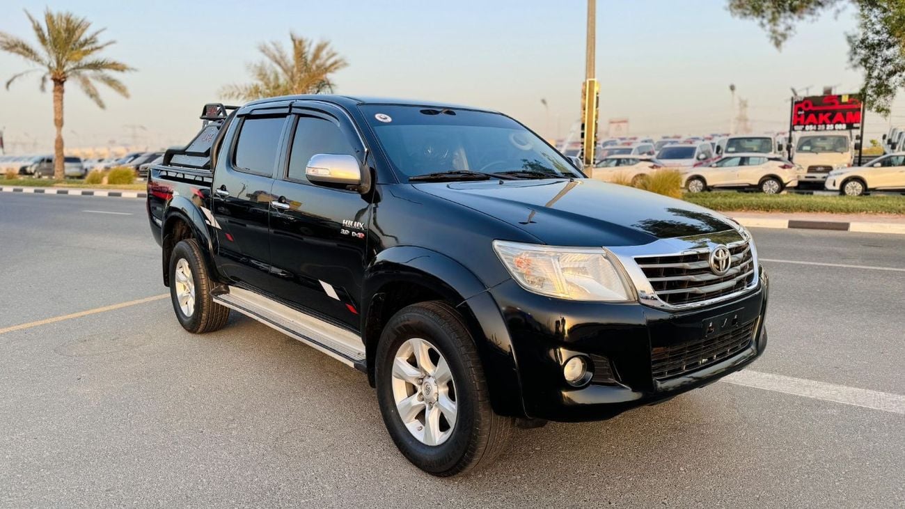 Toyota Hilux DOUBLE CABIN | LHD | 3.0L DIESEL ENGINE | 2015 | PREMIUM SPORTS BAR WITH BASKET