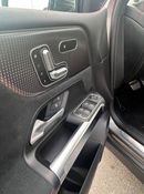 Mercedes-Benz EQB 300 Mercedes-Benz EQB300 4MATIC