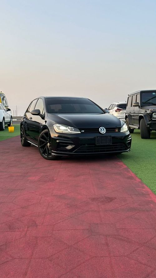 Volkswagen Golf R Base 2.0T