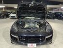 Porsche Cayenne Turbo S 4.8L (570 HP) 2016 | CARBON CERAMIC BRAKES (PCCB) | CARBON INTERIOR PACKAGE | SUNROOF