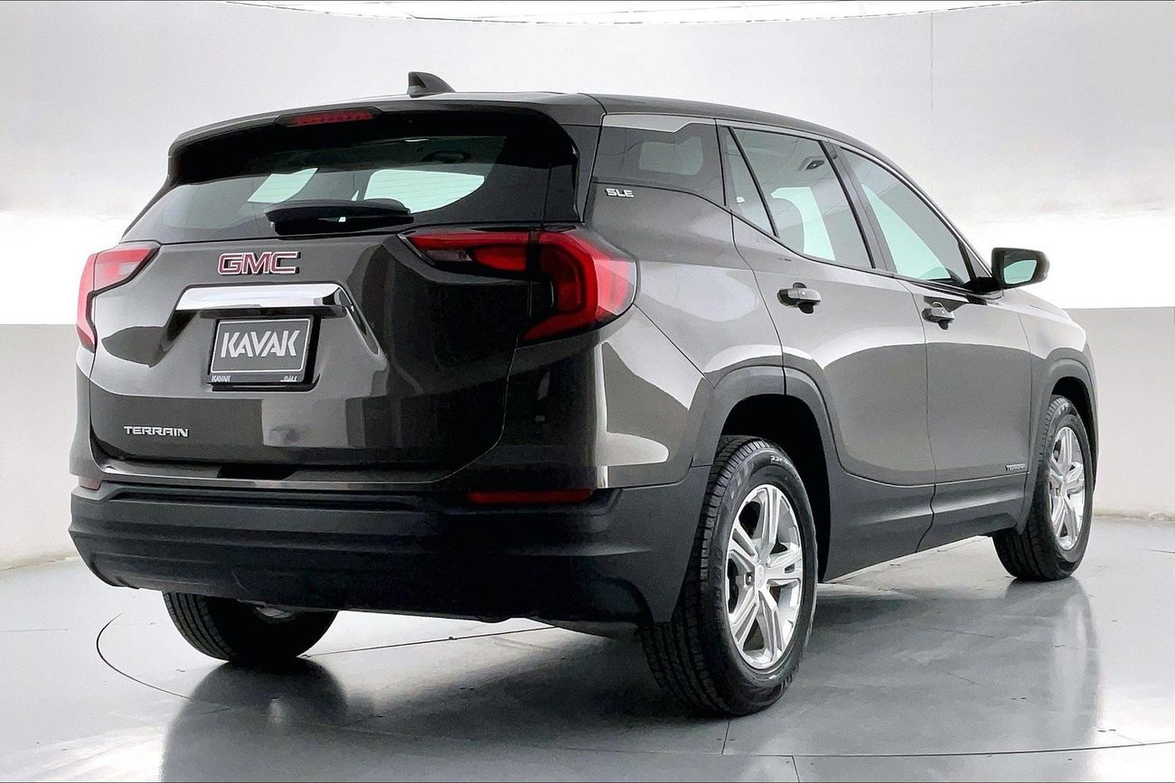 GMC Terrain SLE | 1 year free warranty | 0 down payment | 7 day return policy