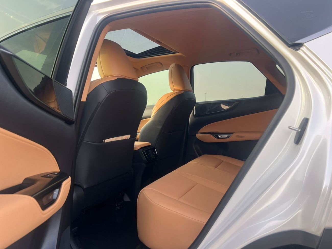 لكزس NX 250 2025 Lexus NX250 Luxury Full Option 2.5L V4 - FWD- Petrol - Low Mileage - Radar & Sensor - Leather S