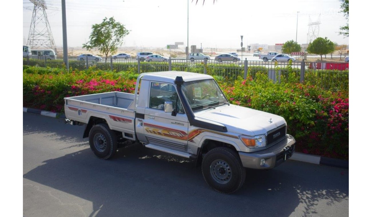 Toyota Land Cruiser Pick Up 4.0L V6 Single Cabin 0Km New model 2019