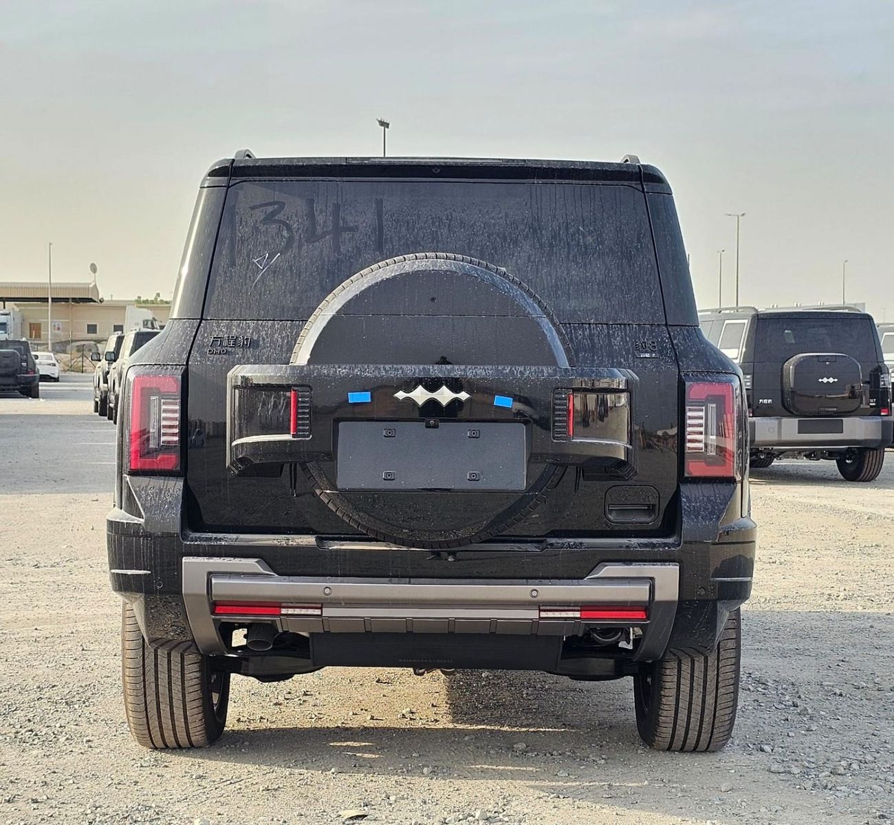 بي واي دي ليوبارد 8 Smart and Brave Flagship Edition (7 Seats)