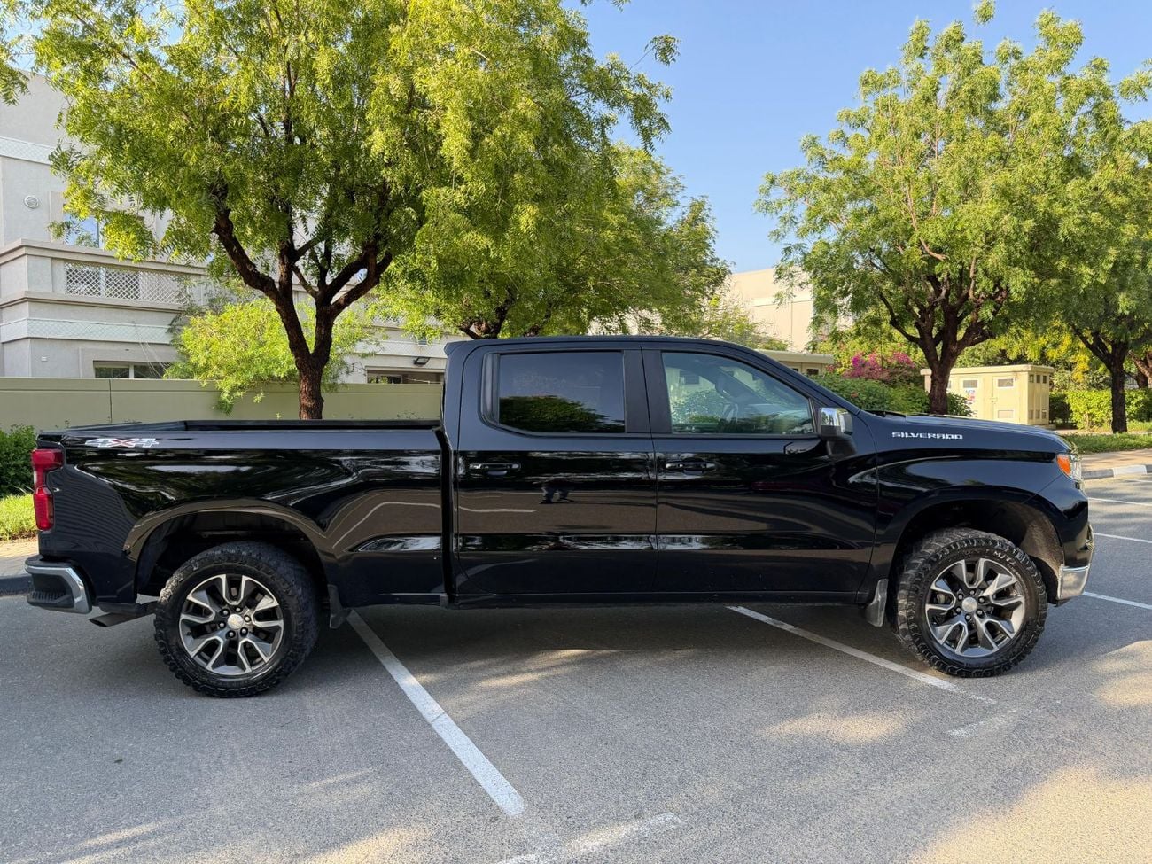 شيفروليه سيلفارادو 2022  Silverado 1500 American