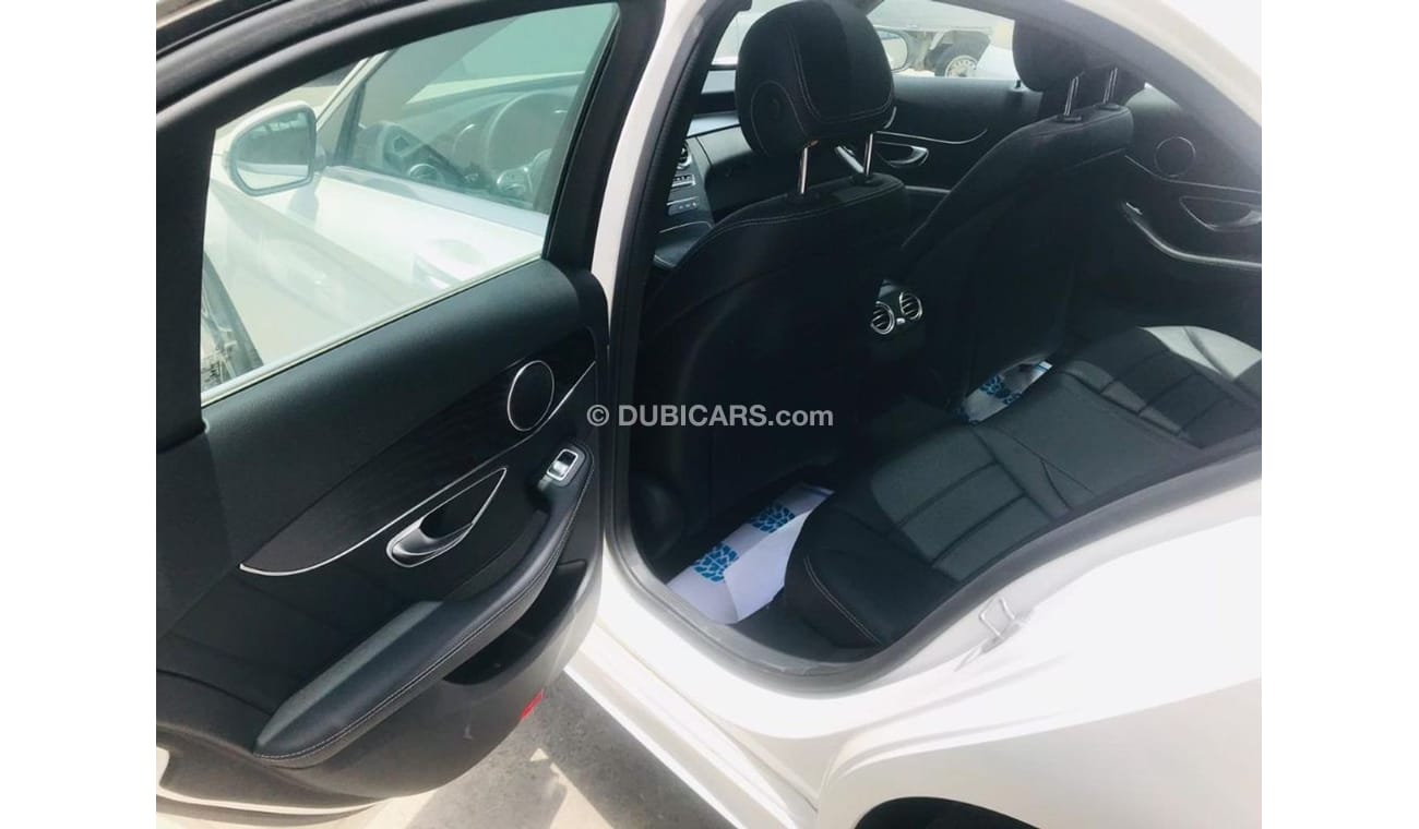 Mercedes-Benz C 200 MERCEDES-BENZ C 200 AMG 4MATIC /// 2019 /// SPECIAL PRICE /// BY FORMULA AUTO /// FOR EXPORT