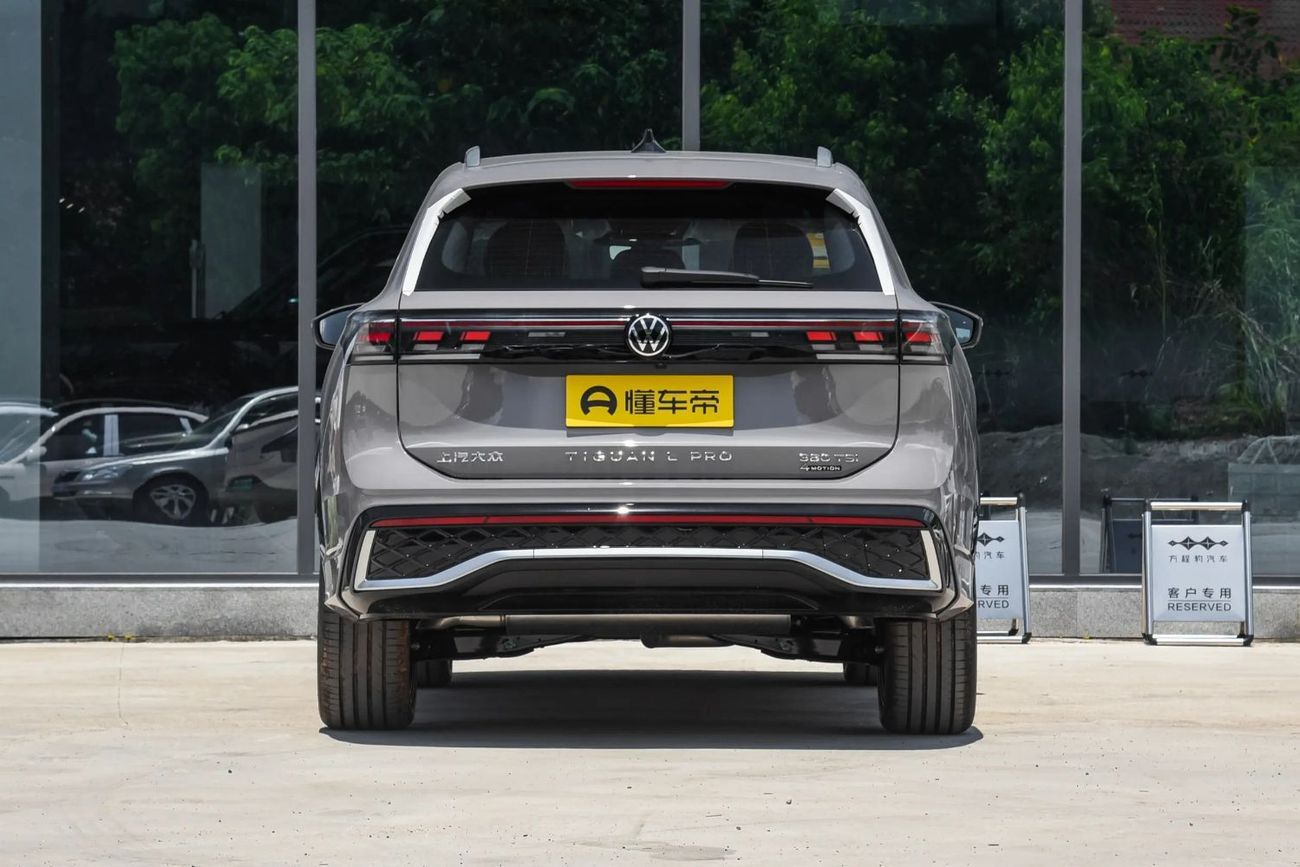 فولكس واجن تيجوان Pro 380TSI 4WD R-Line Premium Edition