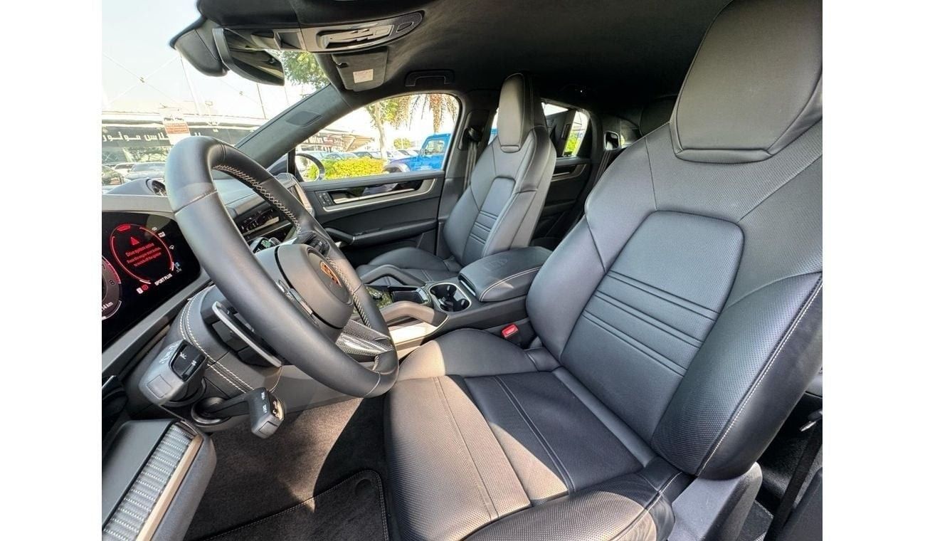 بورش كايان GCC SPEC UNDER WARRANTY NEAT AND CLEAN CAR