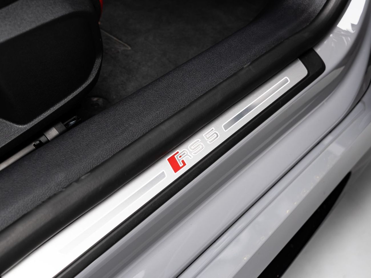 أودي RS5 2025 Audi RS5 Competition, November 2029 Audi Warranty + Service Contract, Low KMs, GCC