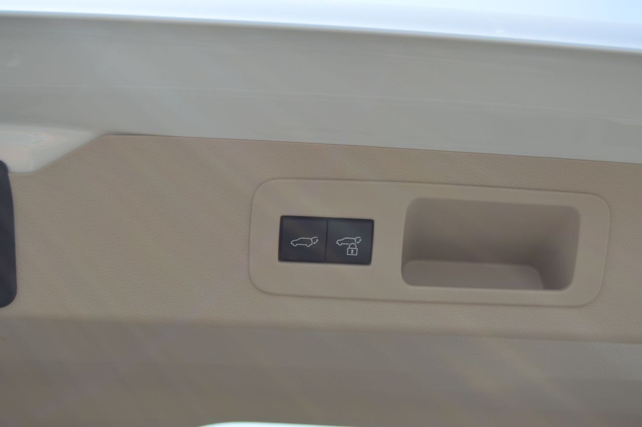 Toyota Land Cruiser GXR 4.0L