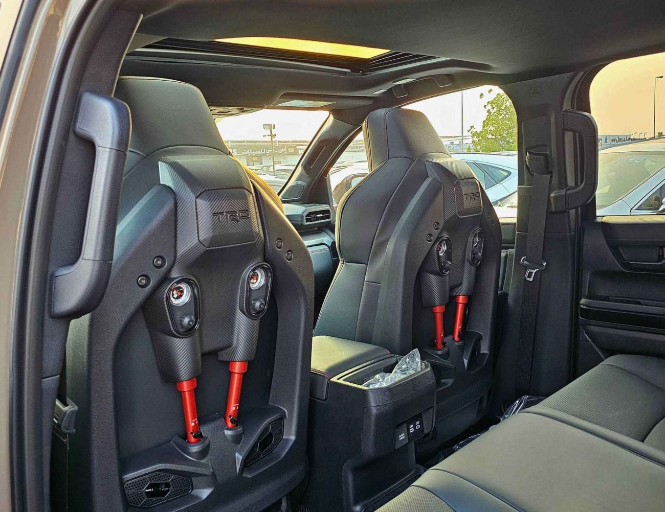 تويوتا تاكوما TRD PRO HYBRID iFORCE MAX/2.4L PETROL/14" HD TUCHSCREEN/SUNROOF/ (CODE# TTCPHV)