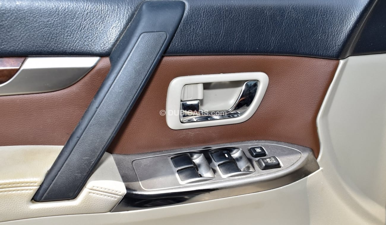 Mitsubishi Pajero GLS