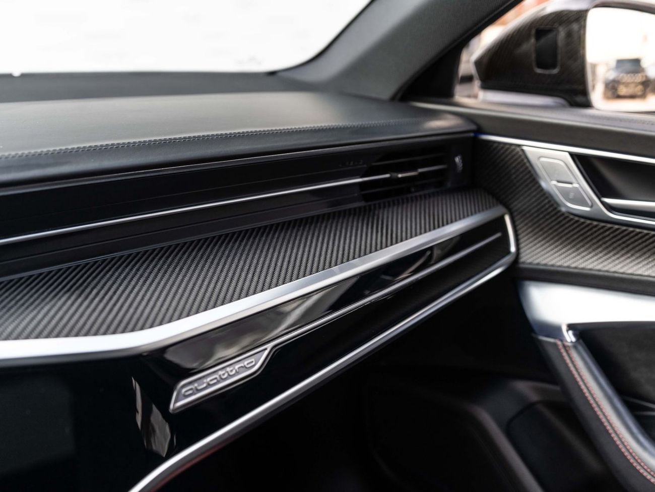 Audi RS6 STANDARD Audi RS6 2021 GCC specs
