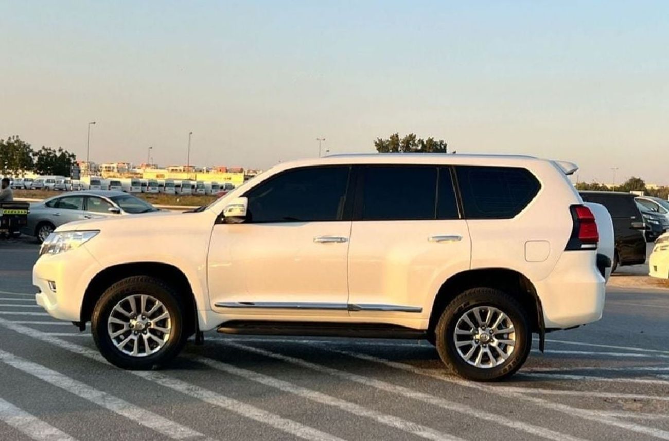 Toyota Prado Toyota prado 2018Model TxL 4.0L v6 petrol Engine AWD 4x4 Rear camera & sensors Full option colour wh