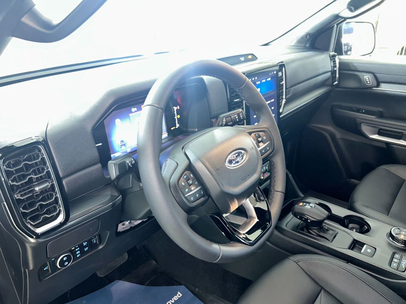 فورد ايفرست EVR624W LIMITED / AL TAYER MOTORS / AL QOUZ SHOWROOM