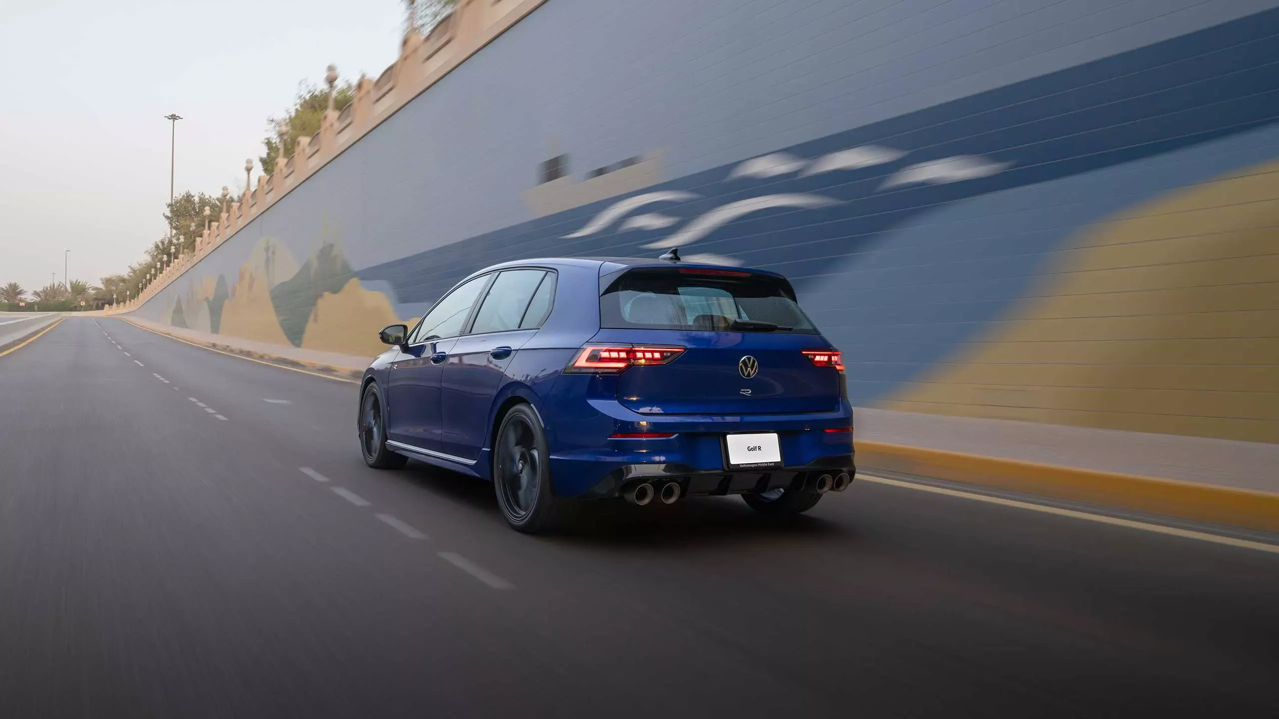 Volkswagen Golf R exterior - Rear Left Angled
